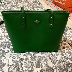 Coach green purse